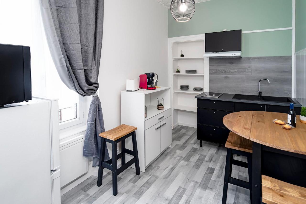 Ld-Location Hotel 몽뤼꽁 외부 사진