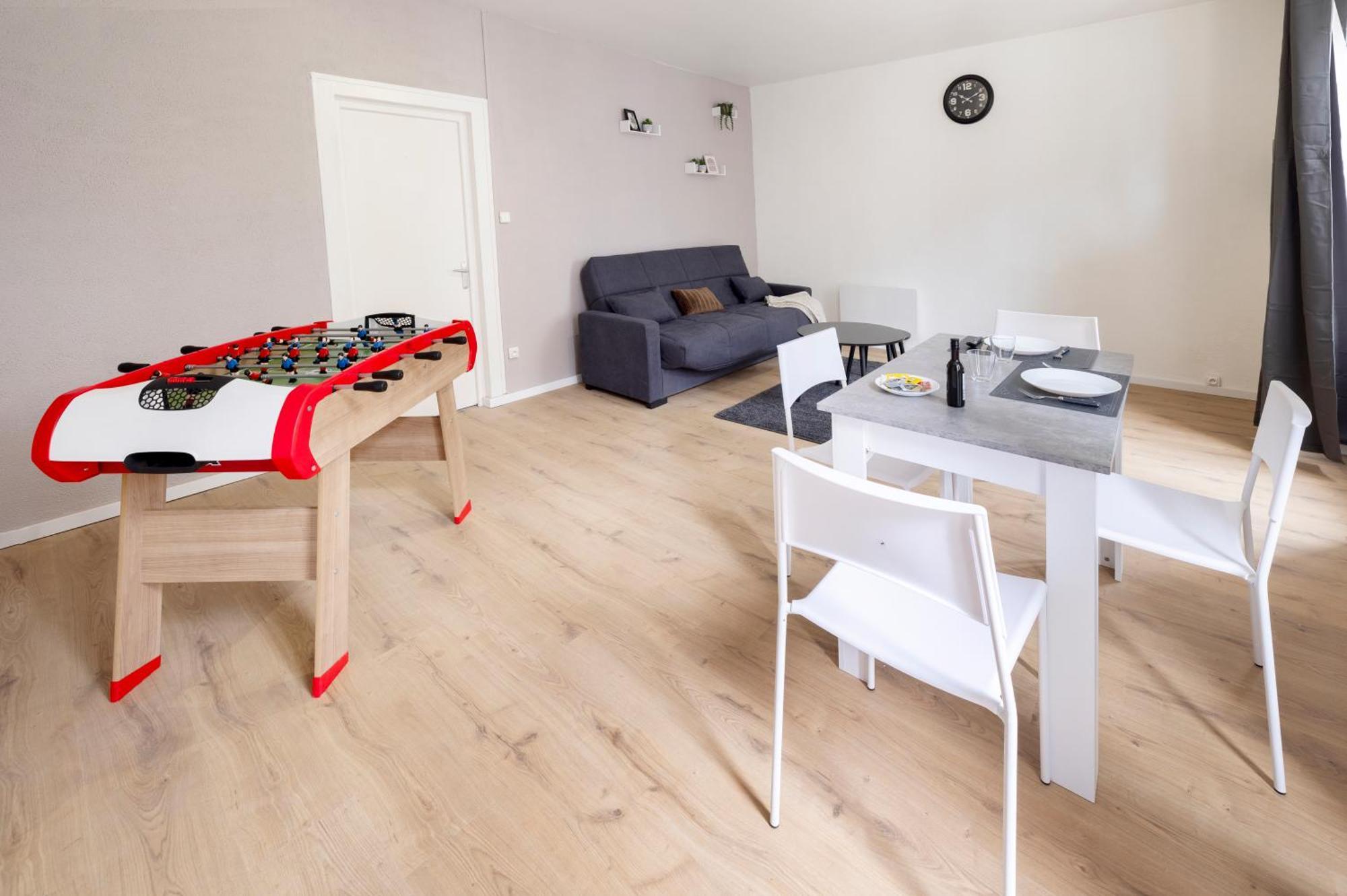 Ld-Location Hotel 몽뤼꽁 외부 사진