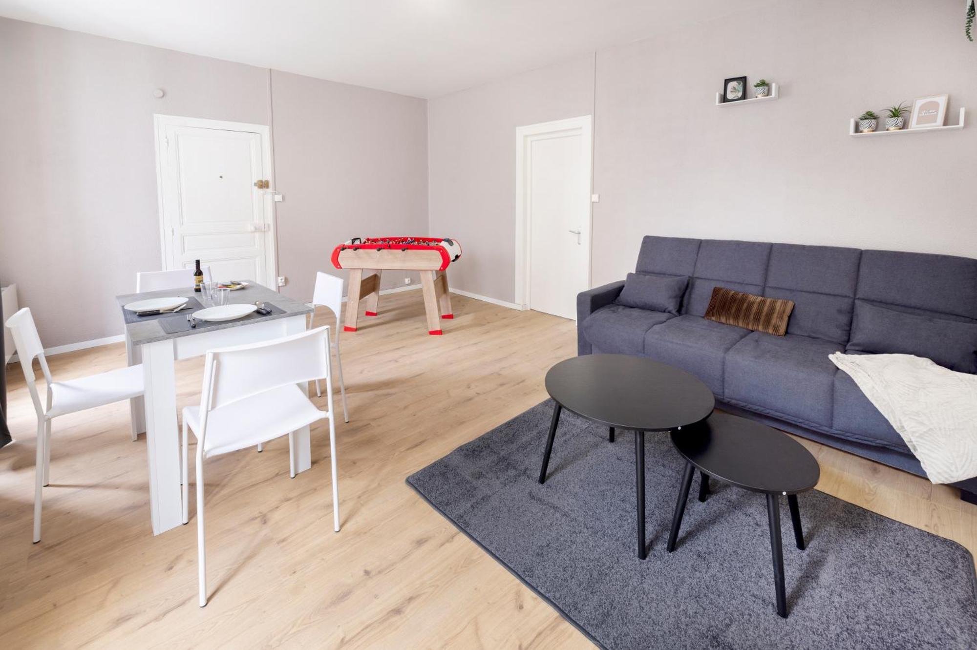 Ld-Location Hotel 몽뤼꽁 외부 사진